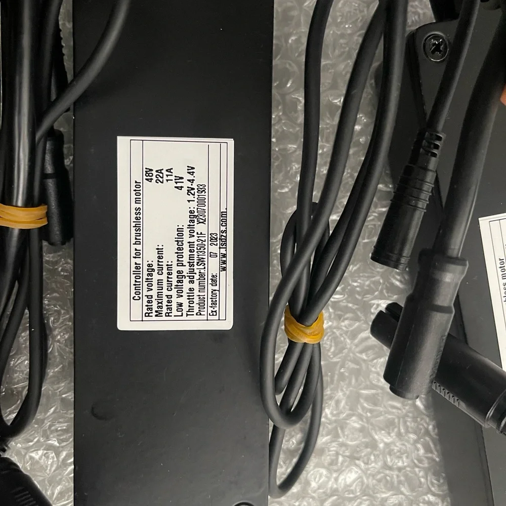 Controller - Picture 5 of 5